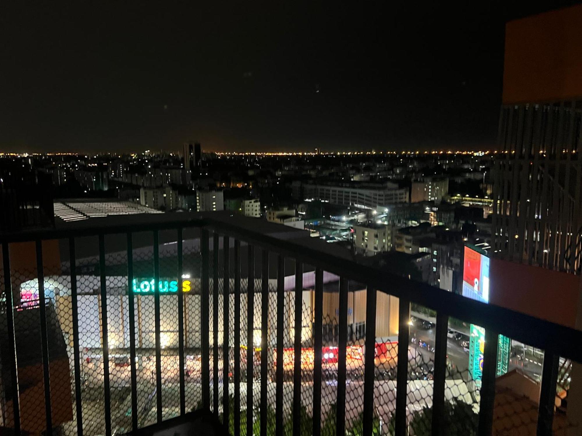 Mall Suites Hotel Бангкок Экстерьер фото