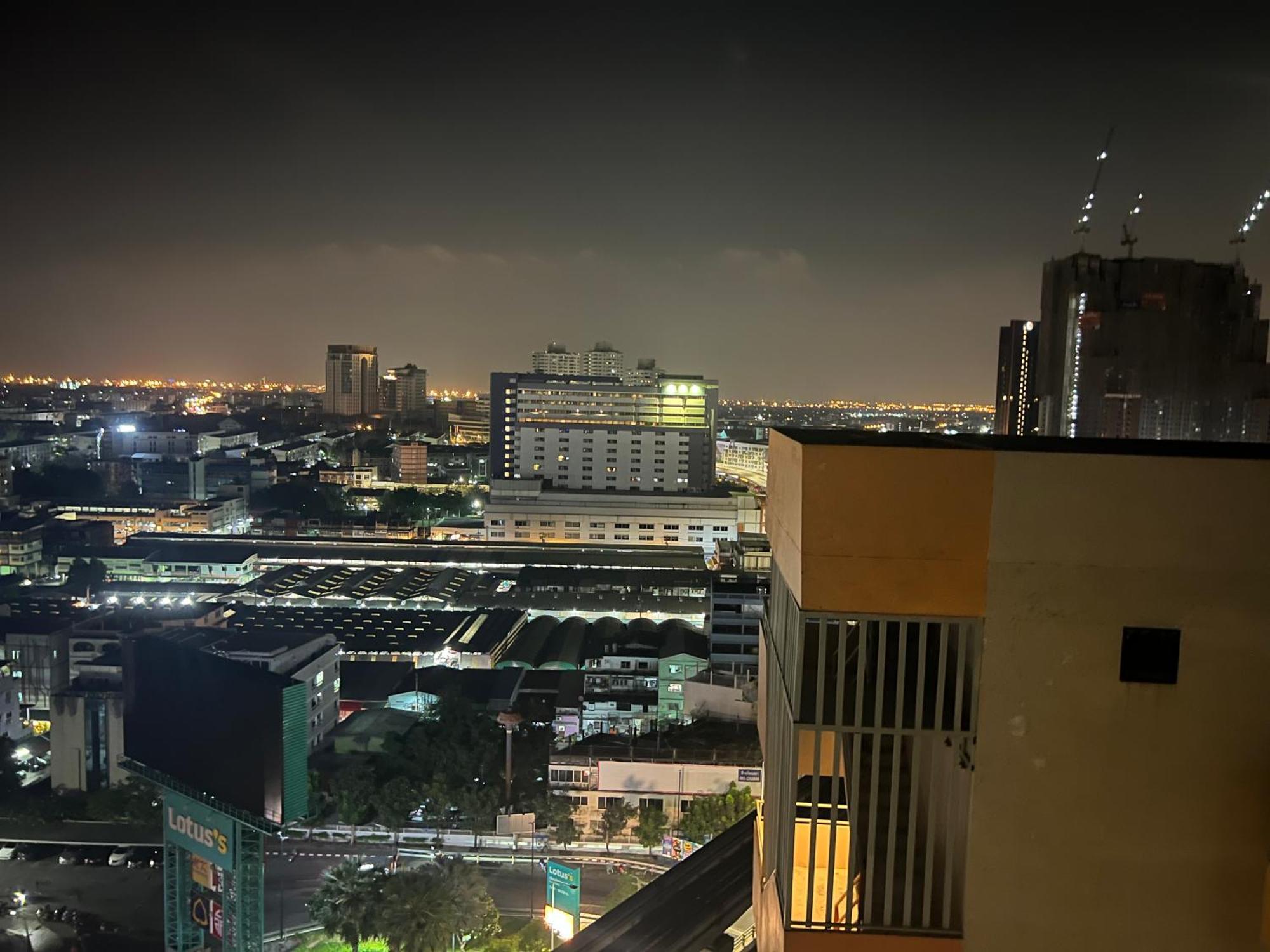 Mall Suites Hotel Бангкок Экстерьер фото